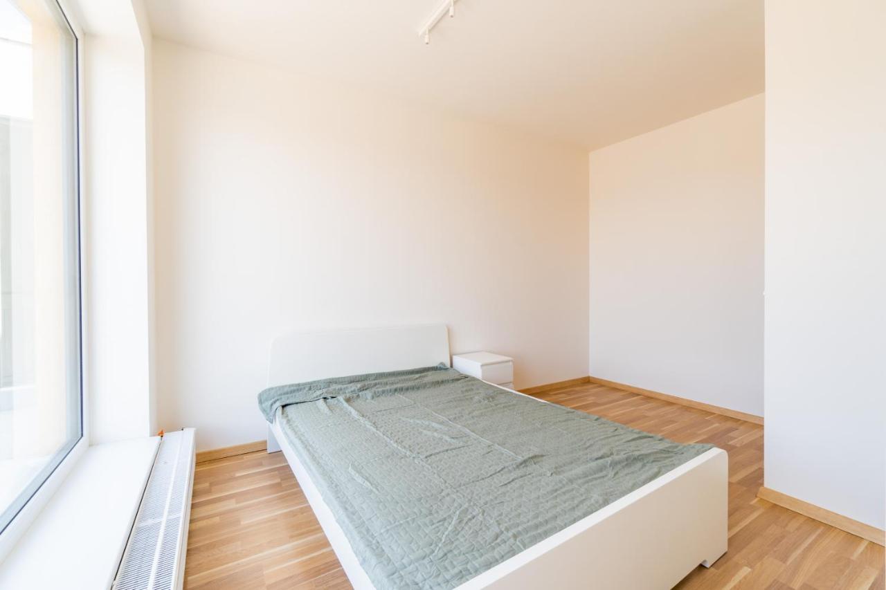 Penthouse # 81 With Panoramic City View In Elite Rezidence With Free Parking Prague Exterior photo